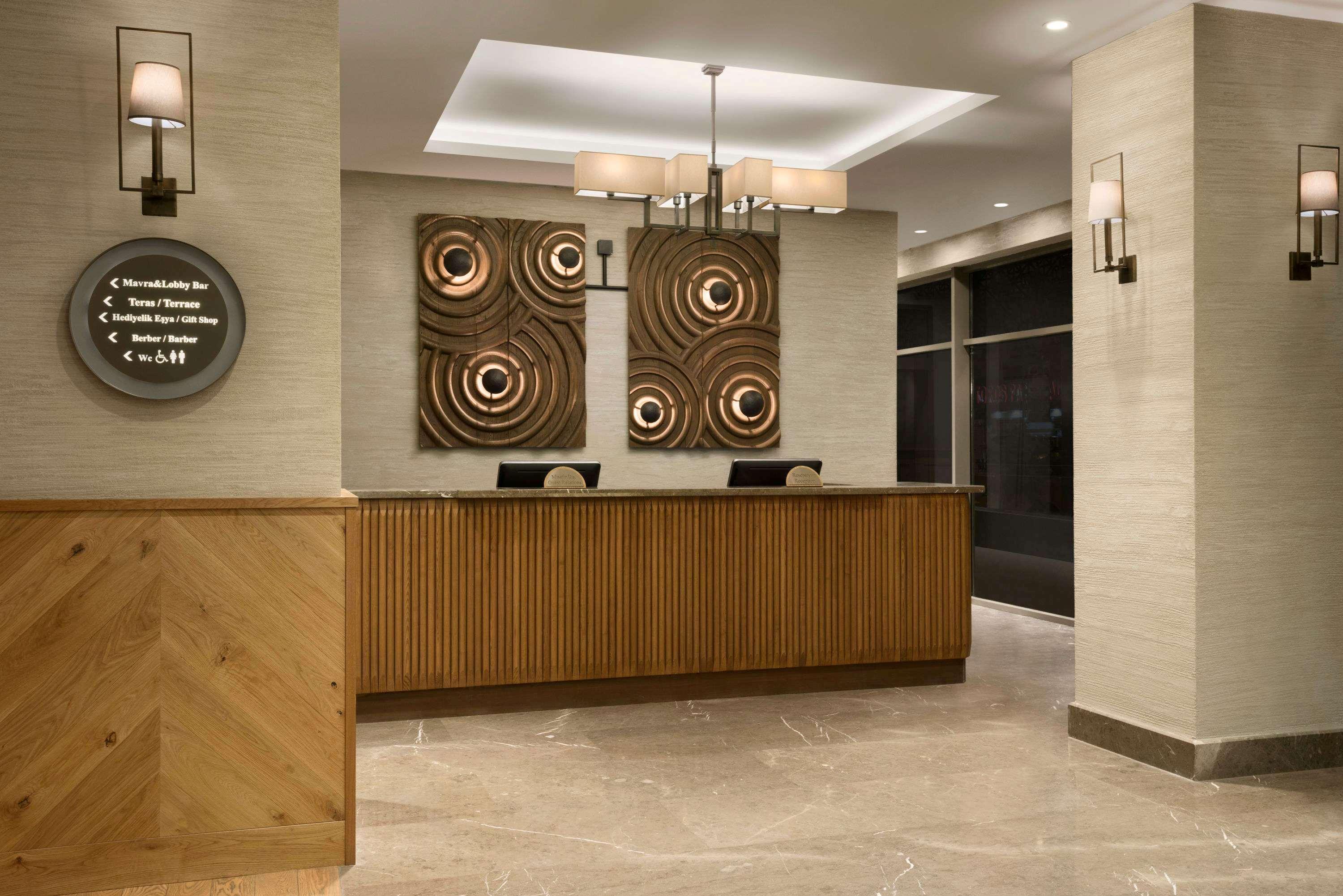 Ramada Hotel & Suites アダナ エクステリア 写真