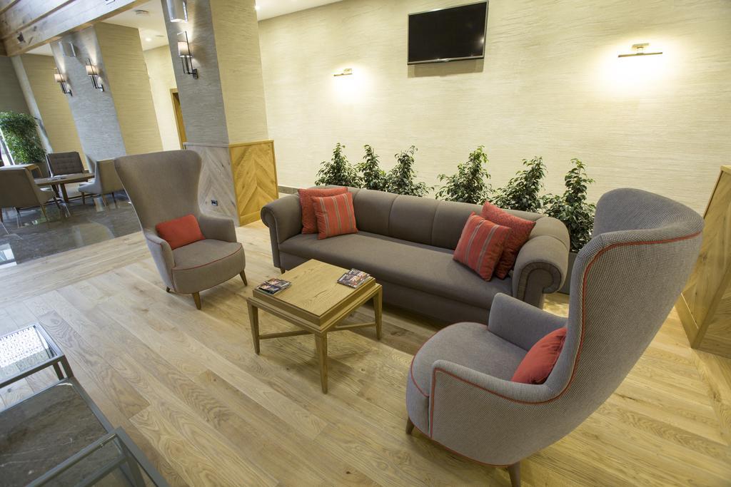Ramada Hotel & Suites アダナ エクステリア 写真