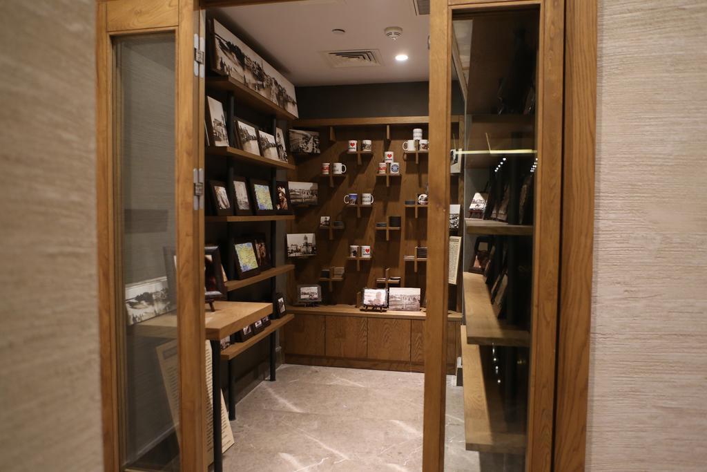 Ramada Hotel & Suites アダナ エクステリア 写真