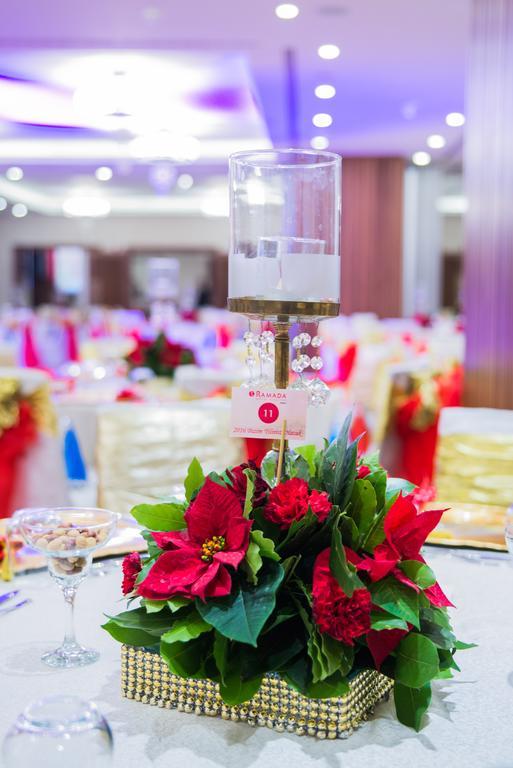 Ramada Hotel & Suites アダナ エクステリア 写真